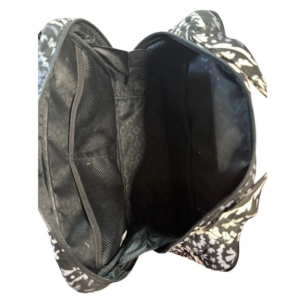 Vera Bradley Train Case Cosmetic‎ Makeup Bag Travel Organizer Black Paisley